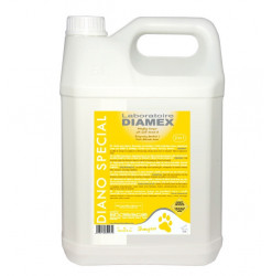 Diamex Shampooing Diano Special 5l. Shampooing pour chien. A l'huile d'amandes douces. Pour bichon, caniche, afghan,...