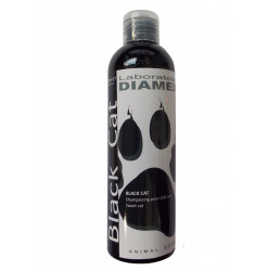 Diamex Shampooing Black Cat 250ml. Shampooing pour chat noir. Ravive la couleur. Donne de la brillance.
